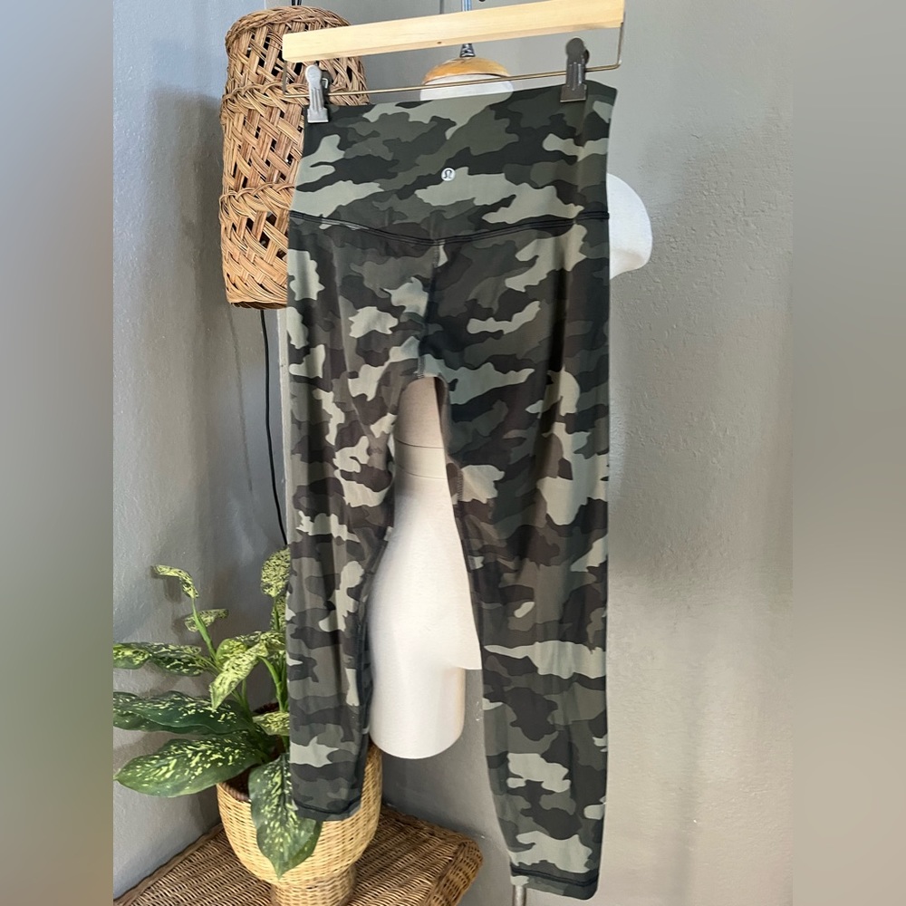 Lululemon Align Pant 28" Heritage 365 Camo Green Twill Multi Sz 8 - Picture 5 of 6